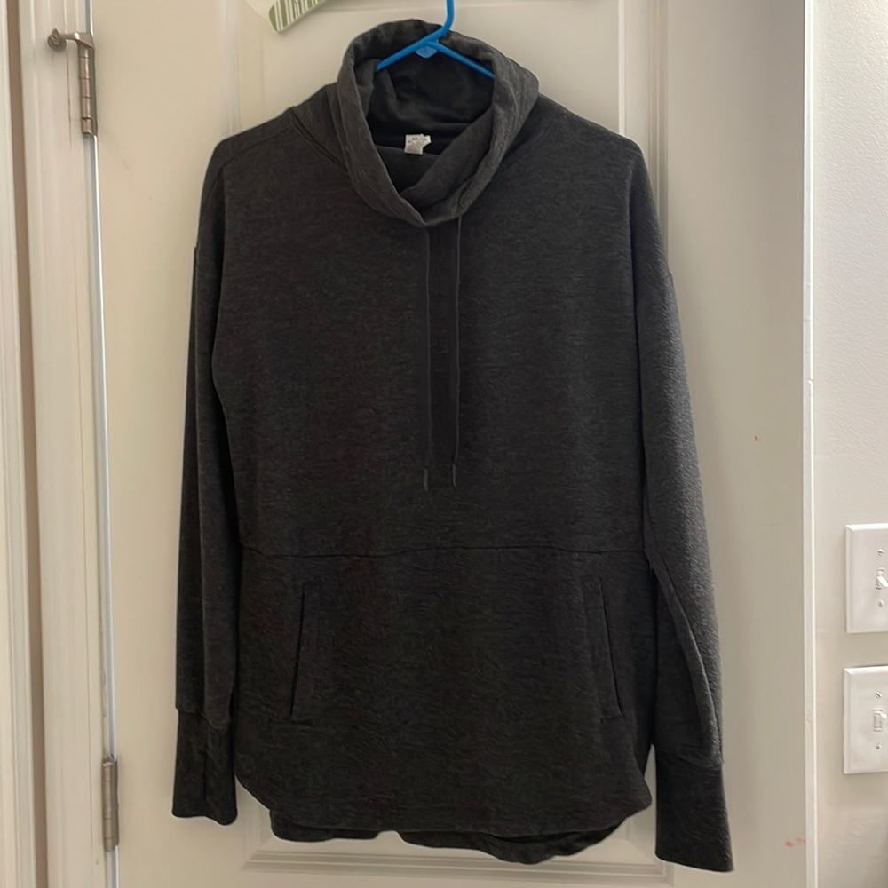 Women’s EUC size small RBX tunic